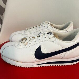 Nike Cortez 72 White & Black
